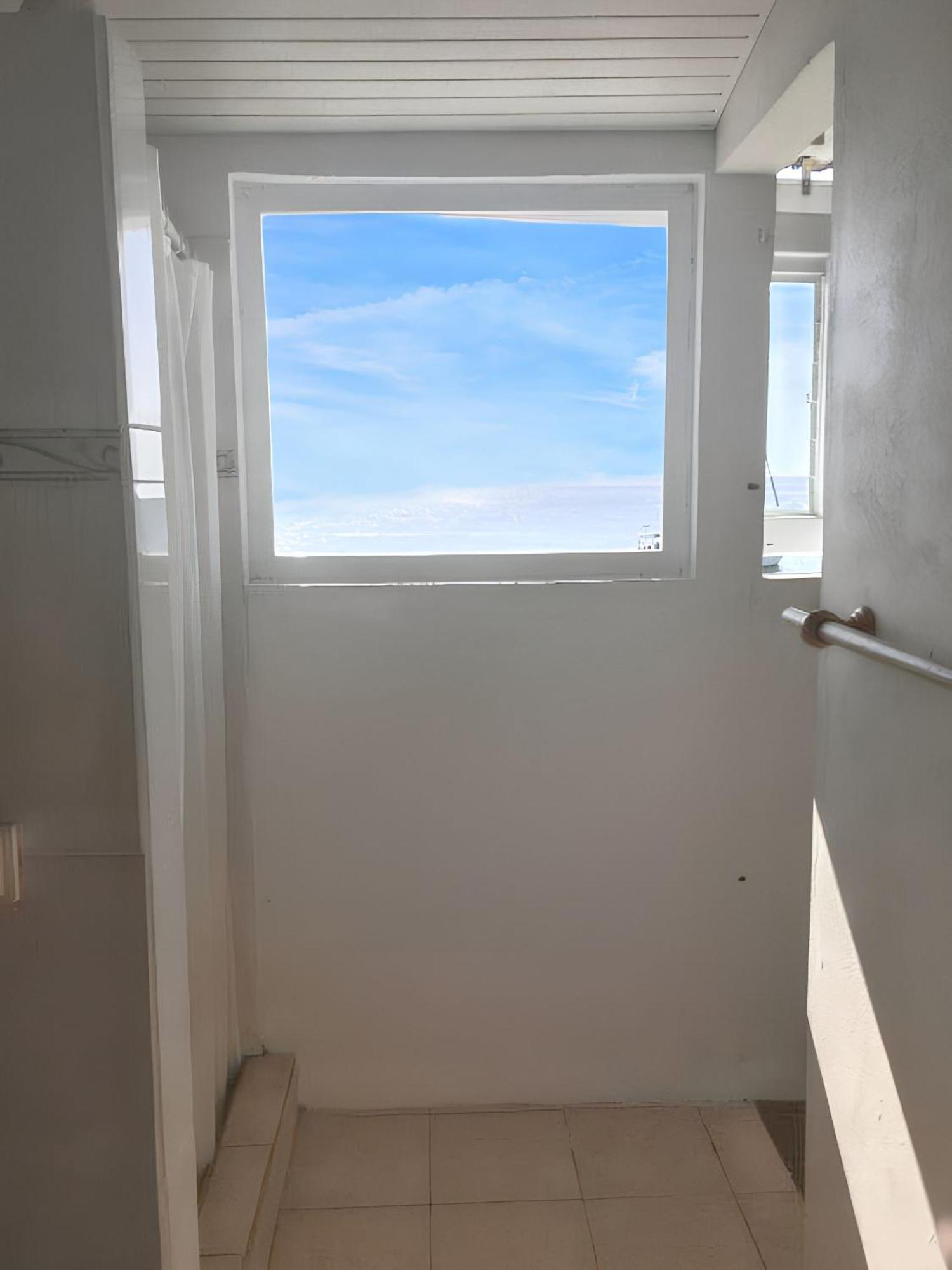 Maison De Charme A Saint-Pierre Avec Vue Sur Mer Et Montagne Eksteriør bilde